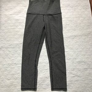 Lululemon crops
